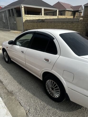 Nissan: Nissan Sunny: 1.3 l | 2008 il Sedan — 6