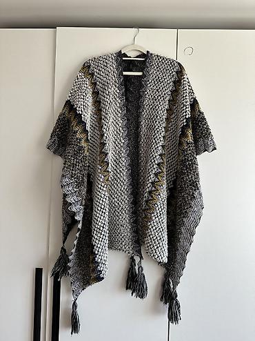 Вечерние платья: ВСЁ ЗА 5000 сом
Платье на кыз узатуу одевала только 1раз размер С-М — 13