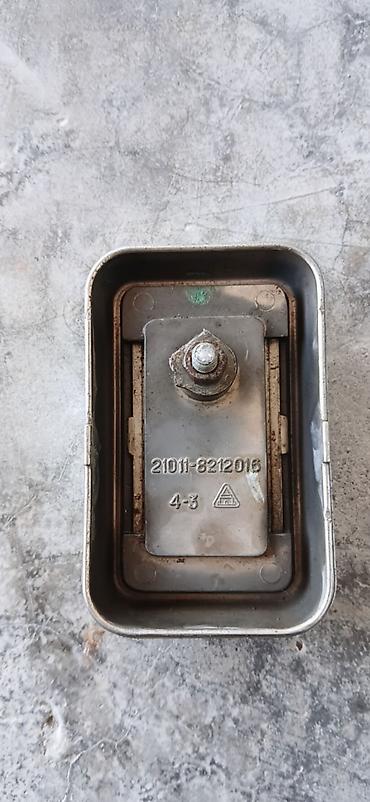 sıqaret: VAZ/LADA kapot emblemi (2101-2107 üçün) - Orijinal metal emblemdir — 3