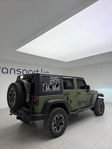 посадка машины: Jeep Wrangler: 2014 г., 3.6 л, Автомат, Бензин, Внедорожник — 6