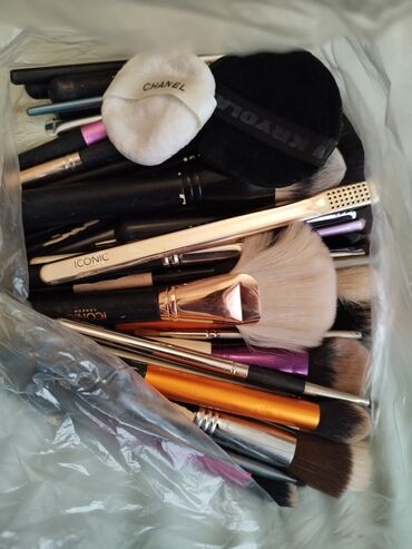 Salon, tibbi kreslolar: Для хранения ресниц. kiprik ve s. uchun saxlanma — 29