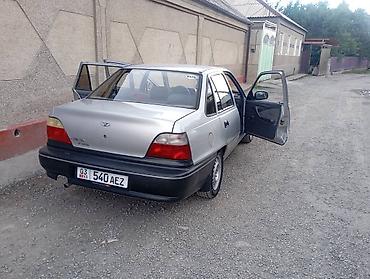 Унаа сатуу: Daewoo Nexia: 2002 г., 1.5 л, Кол менен иштөөчү, Газ, Седан — 5