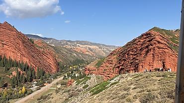 Такси: Минивэн, Пункт назначения: Каракол, Количество мест: 6 — 17