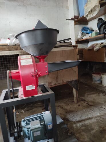 İnkubatorlar: 1000 yumurtalıq inqubator Generator və yem üyüdən ilə birlikdə -da lalafo.az — 6 İnkubatorlar: 1000 yumurtalıq inqubator Generator və yem üyüdən ilə birlikdə — 6