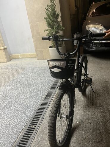 Hummer: Salam velosiped saz vəziyyətdədir, yeni alınıb. Real alıcıynan
