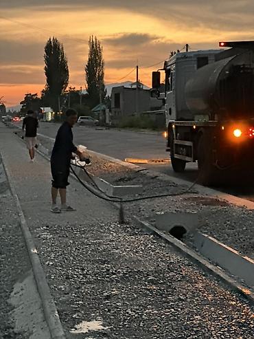 Курулуш жана оңдоо кызматтары: Услуги автогудронатора (гудронатор) любые сложные участки, в любых — 2
