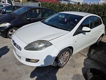 automobili do 2000 evra: FIAT BRAVO 2008. GOD. - KOMPLETAN AUTO U DELOVIMA | Fiat Bravo 2 4 — 2
