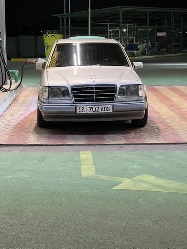 мерседес 220 е: Mercedes-Benz W124: 1994 г., 3.2 л, Автоматические, Бензин, Седан