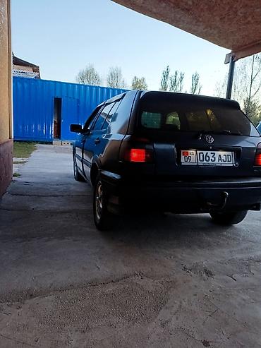 Volkswagen: Volkswagen Golf: 1993 г., 1.8 л, Механика, Бензин, Хэтчбэк — 6
