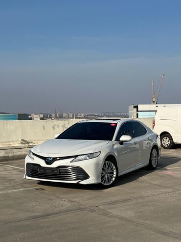 Toyota: Toyota Camry: 2020 г., 2.5 л, Гибрид — 3