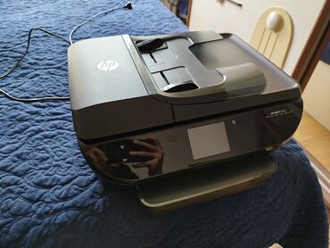 Printerlər: Yüksək keyfiyyətli, HP Envy 7640 modeli olan printer satılır. Print