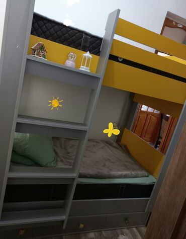 İkimərtəbəli uşaq çarpayıları: Oğlan və qız üçün, İşlənmiş, Çarpayı, Matras ilə, Siyirməli