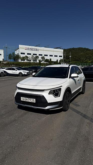 ниро: Kia Niro: 2022 г., 1.6 л, Автомат, Гибрид, Кроссовер — 3
