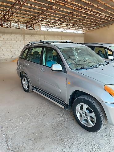 дверь rav4: Toyota RAV4: 2002 г., 2 л, Автомат, Бензин, Кроссовер — 2