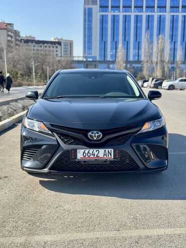 corolla runx: Toyota Camry: 2019 г., 2.5 л, Автомат, Бензин, Седан