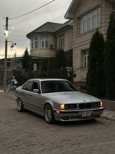 амортизаторы на марк 2: BMW 5 series: 1994 г., 2.5 л, Механика, Бензин, Седан