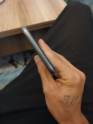 ayfon 7 ikinci el: IPhone 7, 64 GB, Qara, Barmaq izi — 4