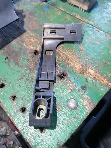 user car: Držač/bracket za BMW E39 – nosač branik/far/plastični konektor - — 1