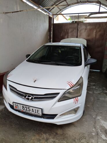 обмен на малалитрашку: Hyundai Solaris: 2014 г., 1.4 л, Механика, Бензин, Седан