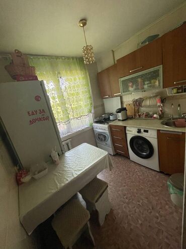 3 к квартира в Кыргызстан | Продажа квартир: 3 комнаты, 60 м², 3 этаж
