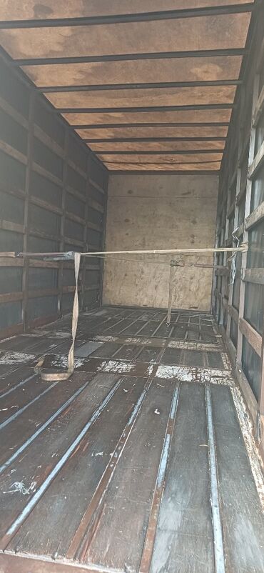 Тягачи: Тягач, Volvo, 2005 г., Тентованный — 9