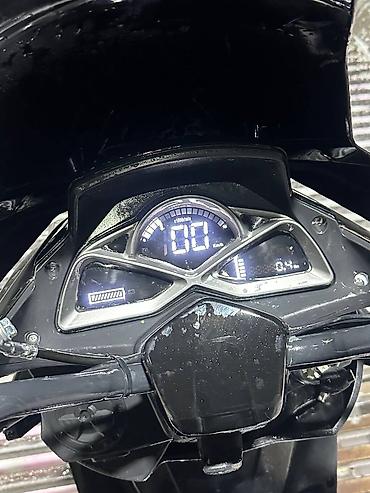 мото бокс: 🔥📍 СРОЧНО ПРОДАЮ📍🔥 🏍️ 150cc МАКСИ✅🖤 ⚔️🥷⚔️ ✅ Сел — завёл — поехал 🔥 — 4