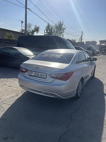 byd leopard 5: Hyundai Sonata: 2012 г., Автомат, Бензин, Седан — 8