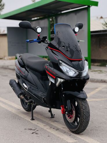 китайские скутера: Макси-скутер Honda, 150 куб. см, Бензин, Б/у