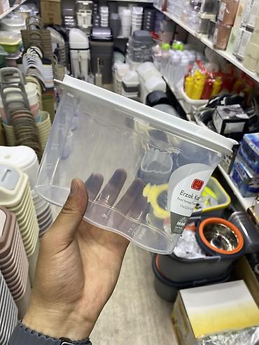 plastic: Пищевой контейнер, цвет - Белый — 1
