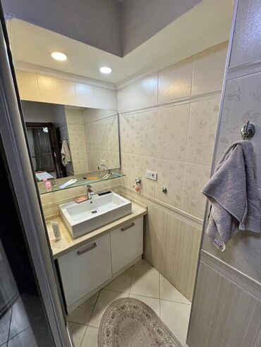 элитные квартиры купить: 5 жана андан көп, 250 кв. м, Элитка, 3 кабат, Евроремонт