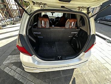 сколько стоят вентиляторы: Honda Fit: 2003 г., 1.5 л, Вариатор, Бензин, Универсал — 5