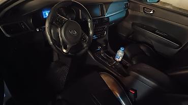 optima otracaqlar: Kia Optima – ağ rəngli sedan Xüsusiyyətlər və təchizat: - Kütləvi — 4