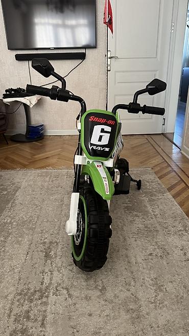motosikllar: Elektrikli uşaq motosikleti satılır Tamamilə səliqəli vəziyyətdədir — 1