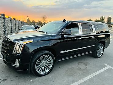 капот портер 2: Cadillac Escalade: 2018 г., 6.2 л, Автомат, Бензин, Внедорожник — 2