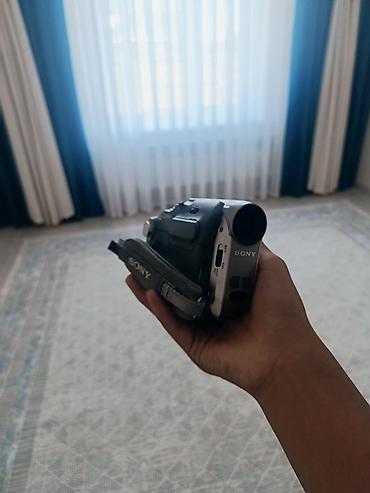 чехлы на ключ: Видеокамера Sony Handycam DCR‑HC32E (MiniDV) - Компактная цифровая — 2