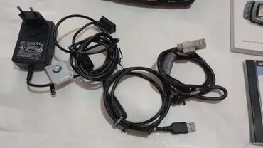 GPS: BMW Motorrad Navigator I - 100 € BMW Motorrad Navigator II - 120 € BMW — 14