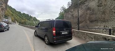 ford transit yuk: Minivan — 8