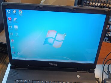 Fujitsu: Intel Celeron, 15.4 " — 5
