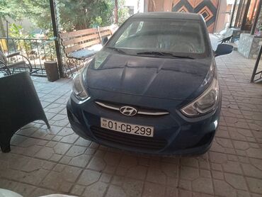 Hyundai: Hyundai Accent: 1.6 l | 2016 il Sedan