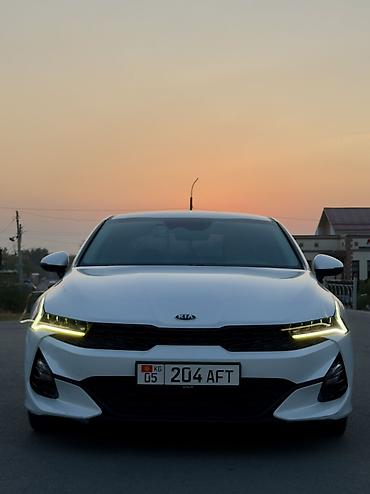 grand cherokee: Kia K5: 2021 г., 2 л, Автомат, Газ, Седан — 1
