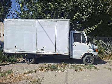 discovery 3: Грузовой фургон Mercedes-Benz (кабина-будка). Основные характеристики — 3