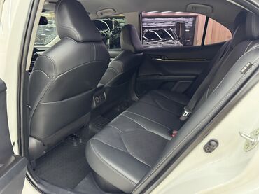 Toyota: Toyota Camry: 2022 г., 2.5 л, Автомат, Гибрид, Седан — 13