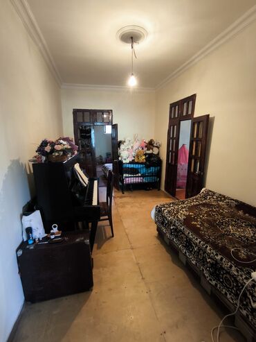 Həyət evləri və villaların satışı: 5 otaqlı, 200 kv. m, Kredit yoxdur, Orta təmir -da lalafo.az — 21 Həyət evləri və villaların satışı: 5 otaqlı, 200 kv. m, Kredit yoxdur, Orta təmir — 21