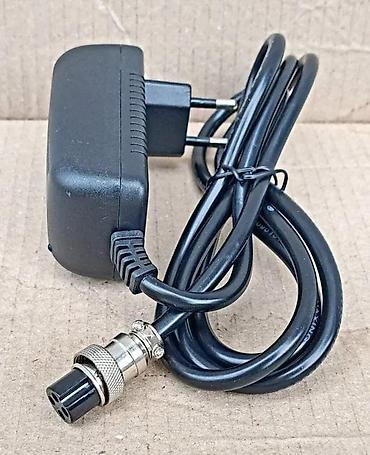 barski set: NAPAJANJE ZA MIKSETUADAPTER 4 PINA | Slanje po dogovoru ili lično — 1
