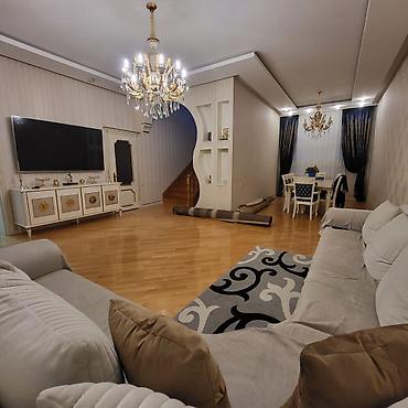 i̇sm: Binəqədi qəs. 6 otaqlı, 220 kv. m — 9
