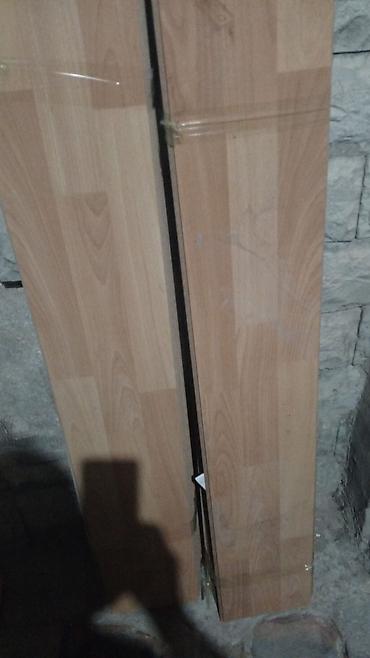 Laminatlar 60 kv kvadrati 4 azn yaxsi veziyyetdedi hamam qapisi 60 lalafo.az -da Laminatlar 60 kv kvadrati 4 azn yaxsi veziyyetdedi hamam qapisi 60