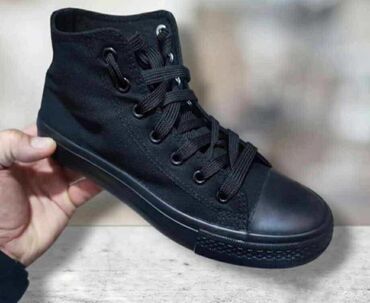 adidas patike zenske bele: 05. B. patike
STARKE
38
36 00 DIN at lalafo.rs adidas patike zenske bele: 05. B. patike
STARKE
38
36 00 DIN