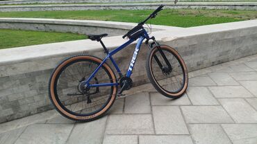 yığılma velosiped: Yeni Dağ velosipedi Trek, 29", sürətlərin sayı: 21, Ünvandan götürmə, Ödənişli çatdırılma