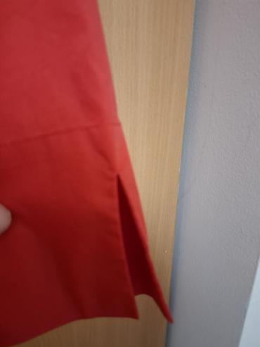 helanke l: Ženska košulja na dugmad – crvena - Klasičan kroj sa špic kragnom i — 3