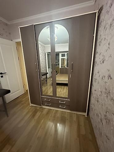 Шифоньеры, шкафы для одежды: Шифоньер, шкаф для одежды, Б/у, Прямой, ЛДСП — 1